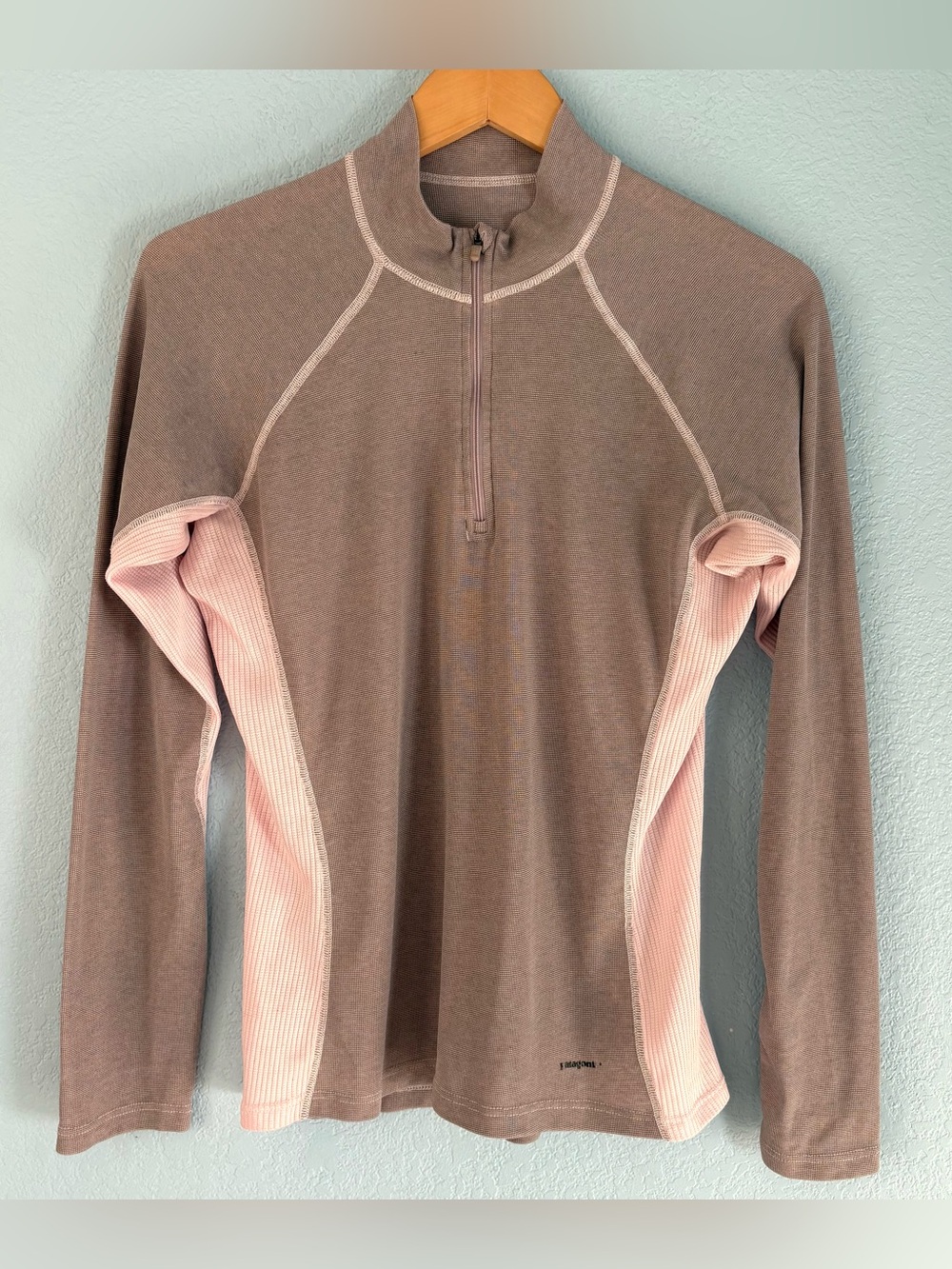 Patagonia Capilene 1/4 Zip Pullover Lightweight